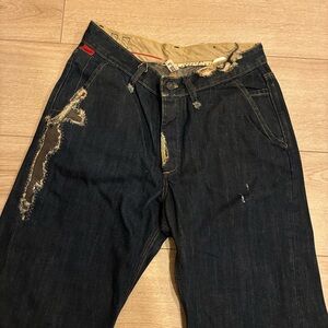 NEW Rogan Men’s Distressed Dark Wash Funnel Button Fly Embroidered Size 33